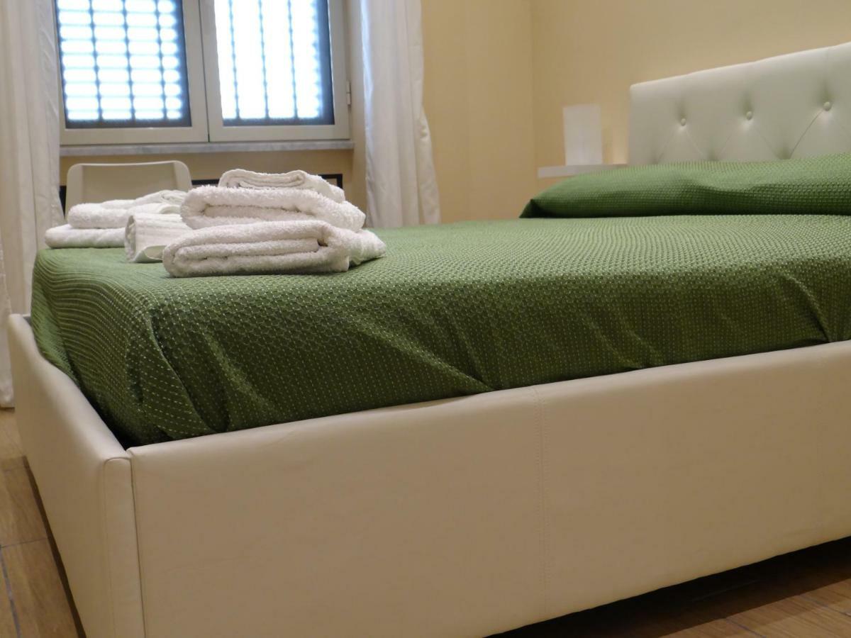 Montecarlo Palace Bed and Breakfast Palermo Eksteriør billede